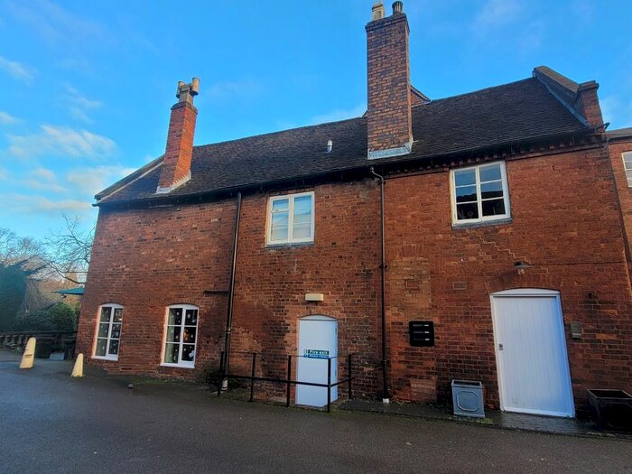 2 Bedroom Flat To Rent In The Ashmole Suite, The Swan, Lichfield, Staffordshire, WS13