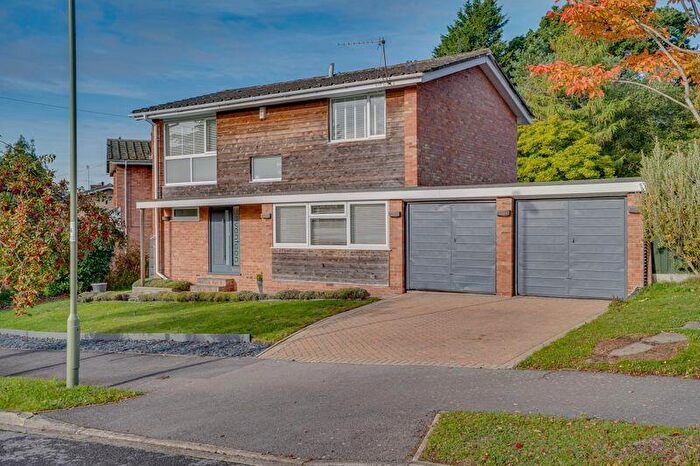 4 Bedroom Detached House For Sale In St. Pauls Road, Southampton, SO31
