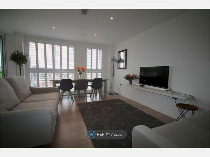 2 Bedroom Flat To Rent In Smith House, Wembley, HA9
