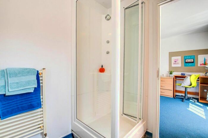 1 Bedroom Flat To Rent In Hamill Terrace, Parham Road, Canterbury, CT1