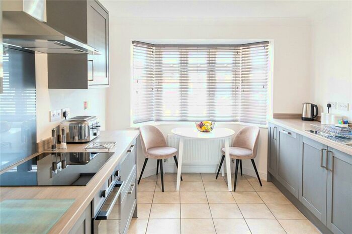 1 Bedroom Apartment To Rent In Milton Road, Cambridge, CB4