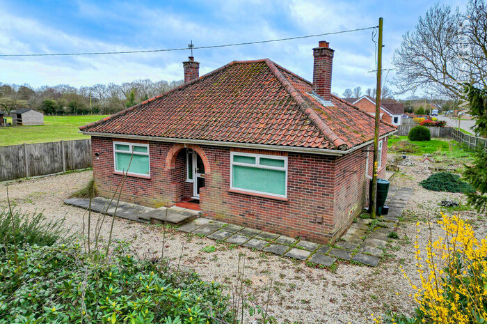 2 Bedroom Detached Bungalow For Sale In Hainford, Norwich, NR10