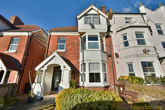 2 Bedroom Flat For Sale In Jameson Road, Bexhill-On-Sea, TN40