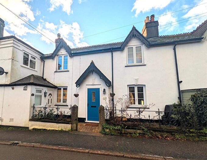 2 Bedroom Cottage For Sale In Whitchurch Road, Horrabridge, Yelverton, PL20