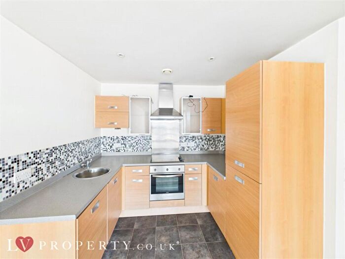2 Bedroom Apartment To Rent In Hall Street, Jewellery Quarter, Birmingham, B18
