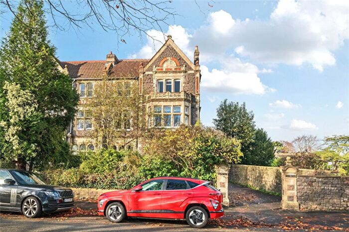 2 Bedroom Apartment For Sale In Downleaze, Sneyd Park, Bristol, BS9