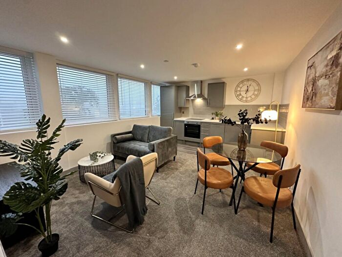 1 Bedroom Flat To Rent In Cotelands, Croydon, CR0