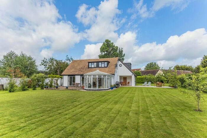 3 Bedroom Detached House To Rent In Chiselhampton, Oxford, OX44