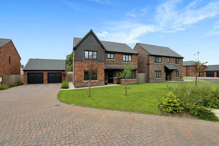 4 Bedroom House To Rent In Hamlet Court, Woodlands Mannor, Medburn, Newcastle Upon Tyne, NE20