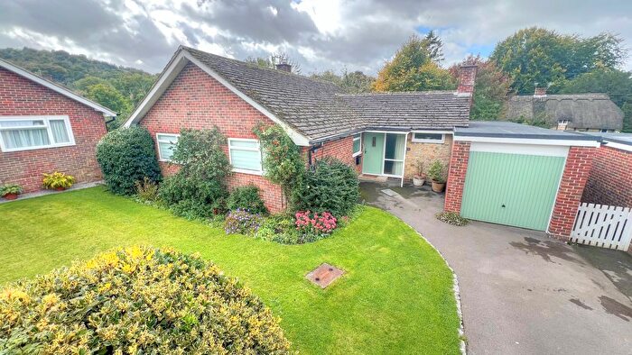 3 Bedroom Detached Bungalow For Sale In The Hop Garden, South Harting, West Sussex, GU31
