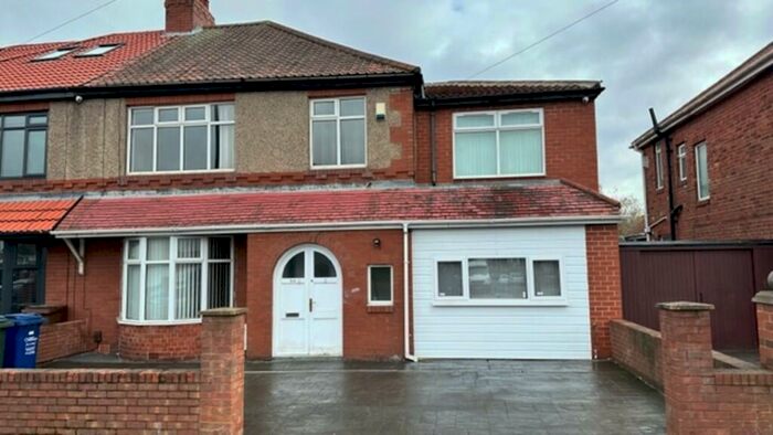 3 Bedroom Semi-Detached House To Rent In Twoball Lonnen, Fenham, NE4