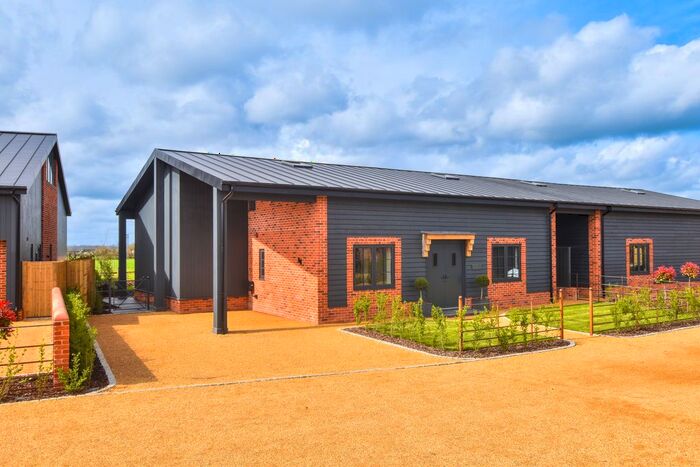 4 Bedroom Detached House For Sale In The Broadway, Dunmow, CM6