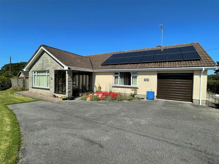 3 Bedroom Bungalow For Sale In Clawton, Holsworthy, Devon, EX22