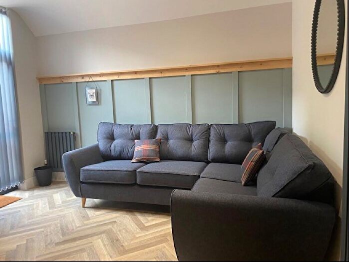 5 Bedroom House To Rent In Sefton Road, Edgbaston, Birmingham, West Midlands, B16