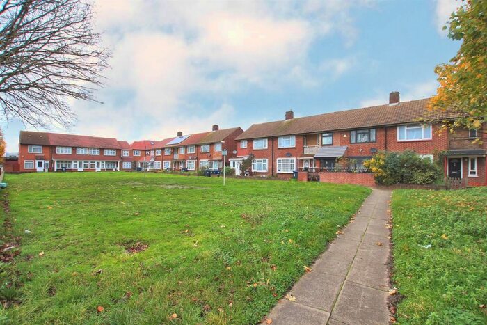 3 Bedroom Terraced House To Rent In Marlborough Road, Southall, UB2