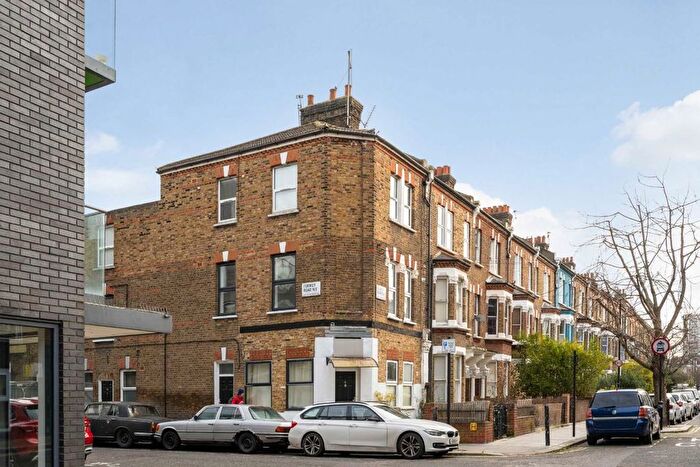 2 Bedroom Flat To Rent In Fermoy Road, London, W9