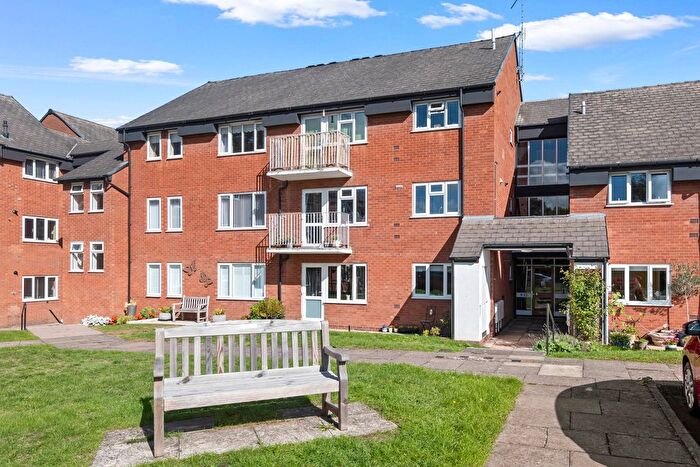 2 Bedroom Flat For Sale In Severn Court, Corbett Avenue, Droitwich., WR9