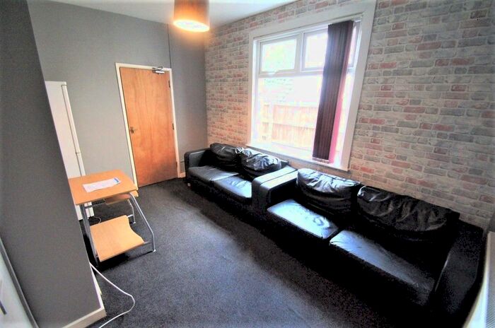 6 Bedroom Terraced House To Rent In Chester Street, Coventry, CV1