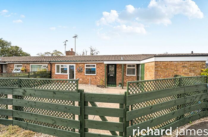 2 Bedroom Terraced House For Sale In Lime Kiln, Royal Wootton Bassett, SN4