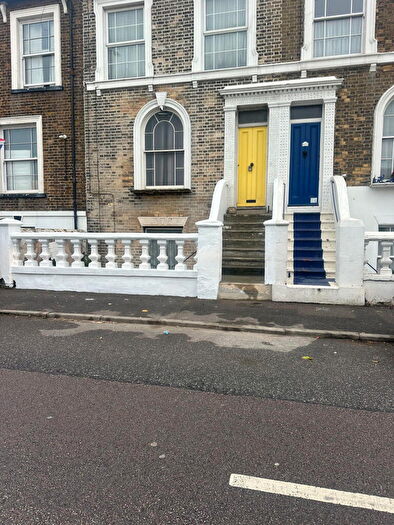 5 Bedroom Terraced House For Sale In Marine Parade, Sheerness, ME12