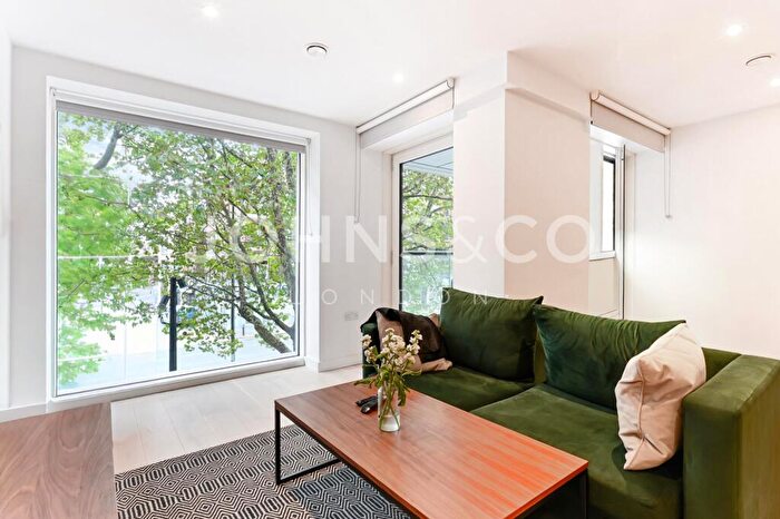 Apartment For Sale In Hurlock Heights, Elephant & Castle, SE17