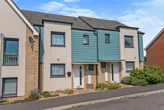 3 Bedroom Property To Rent In Brewer Avenue, Axminster, EX13