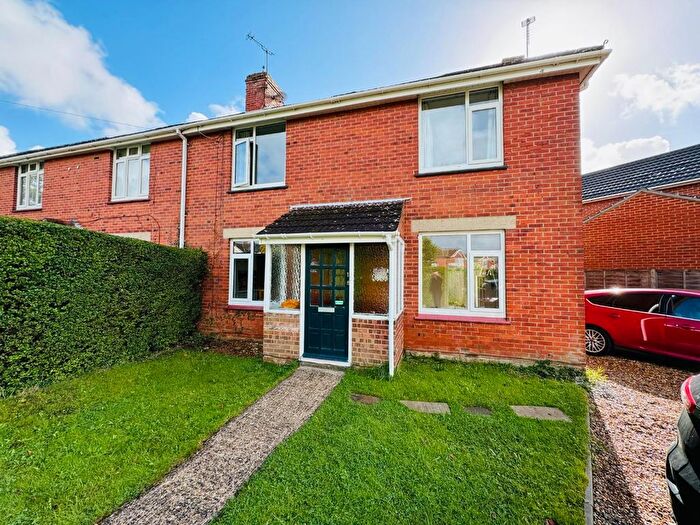 3 Bedroom Semi-Detached House To Rent In Spencer Road, Eastleigh, SO50