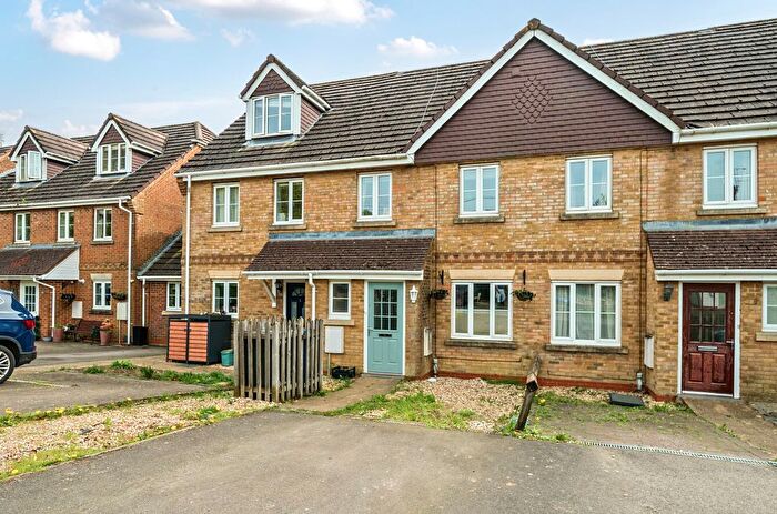 3 Bedroom Terraced House For Sale In Haslemere, Surrey, GU27