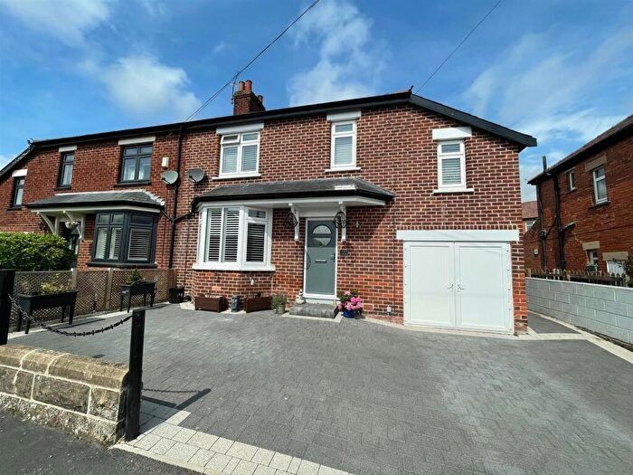 4 Bedroom Semi-Detached House For Sale In Neville Walk, Richmond, DL10