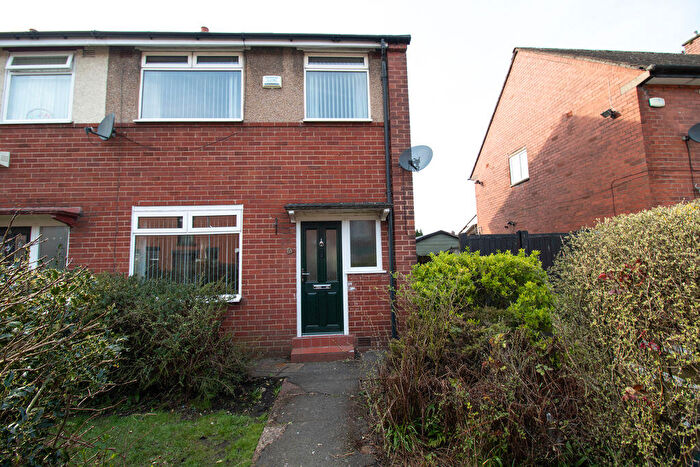 3 Bedroom Property To Rent In Grant Street, Farnworth, Bolton, BL4