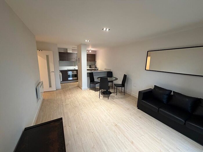 1 Bedroom Apartment To Rent In Hub Bed With Balcony And Parking - Available /, B4