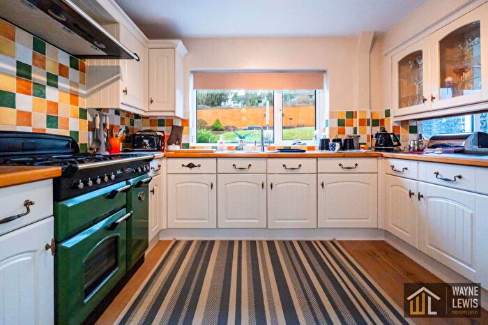 4 Bedroom Detached House For Sale In Maes Y Sarn, Pentyrch, Cardiff, CF15 - Photo 6