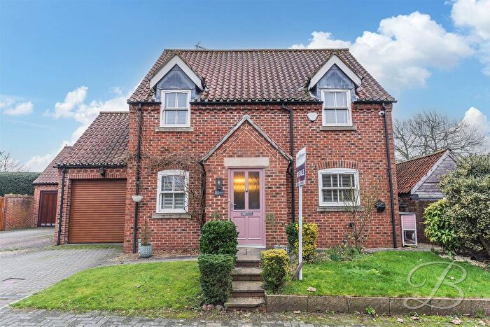 4 Bedroom Detached House For Sale In Chapel Lane, Farnsfield, Newark, NG22