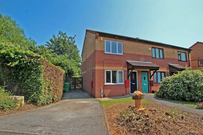 2 Bedroom Terraced House To Rent In Astley Drive, Mapperley, Nottingham, NG3