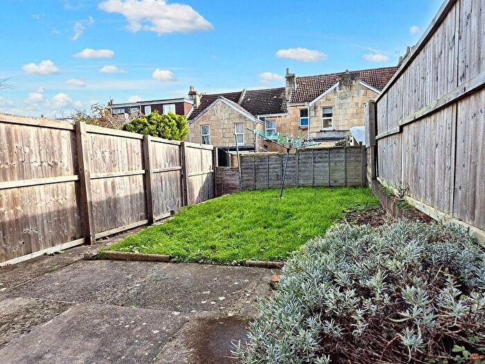 4 Bedroom Semi-detached House To Rent In St. Kildas Road, Bath, BA2