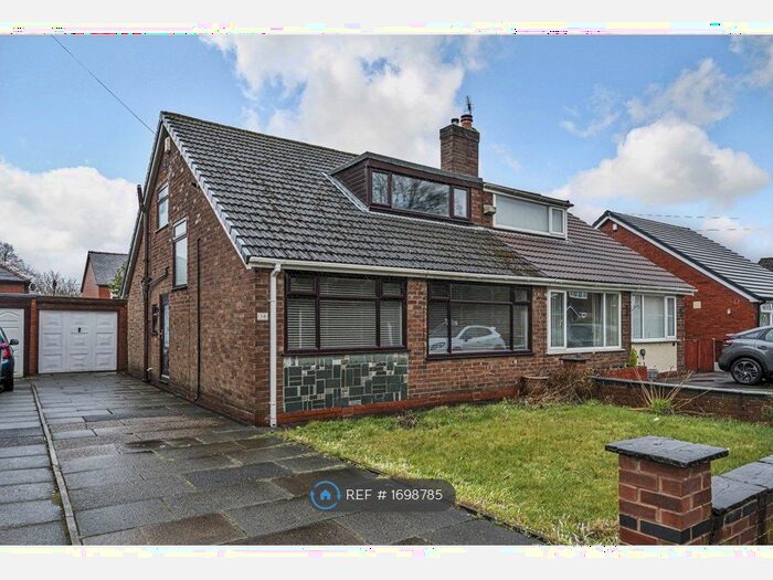 4 Bedroom Bungalow To Rent In Windmill Road, Worsley, Manchester, M28