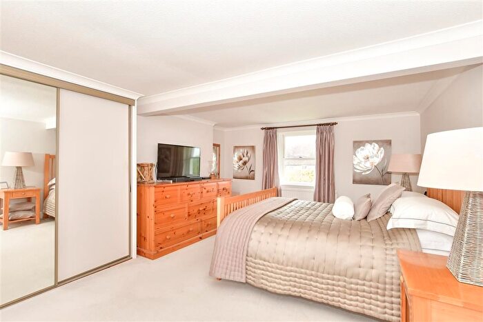 2 Bedroom Cottage For Sale In The Street, Washington, West Sussex, RH20