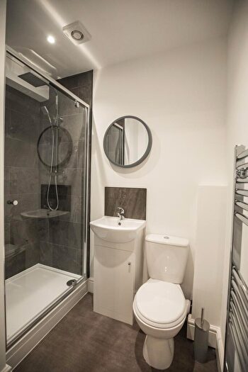 Studio To Rent In Etwall Street, Derby, Derbyshire, DE22