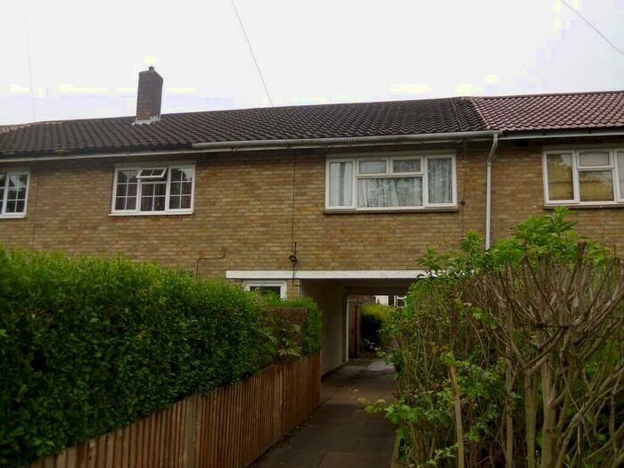 Studio To Rent In Popple Way, Stevenage, Hertfordshire, SG1