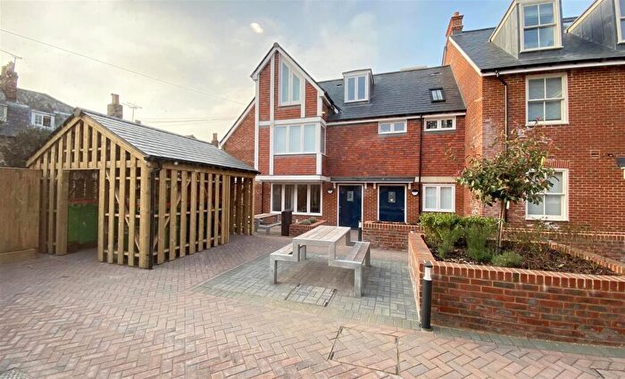 1 Bedroom Flat To Rent In Queningate Court Havelock Street, Canterbury, CT1