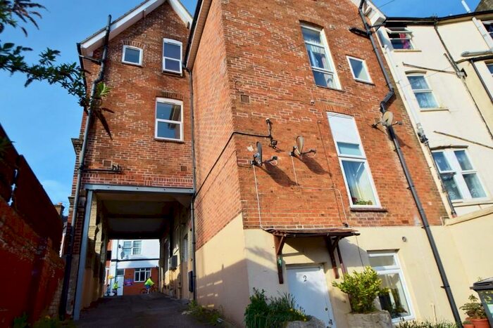 1 Bedroom Flat To Rent In Bournemouth Centre, BH1