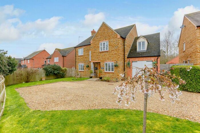 4 Bedroom Detached House For Sale In Castle Hill Lane, Upper Brailes, Banbury, Warwickshire, OX15