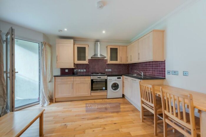 1 Bedroom Flat To Rent In Jonathan Street, SE11