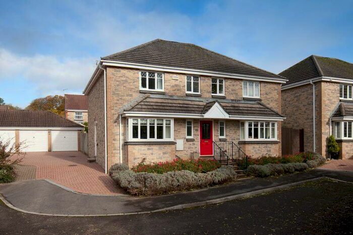 4 Bedroom Detached House For Sale In Hillside Close, Mere, BA12