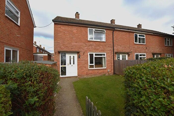 2 Bedroom End Of Terrace House To Rent In Ashby Road, Bicester, Oxfordshire, OX26