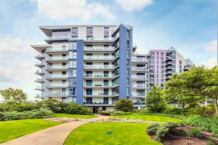 3 Bedroom Flat To Rent In Mandel House, Eastfields Avenue, London, SW18