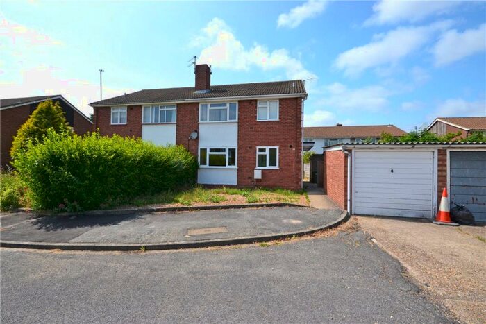 2 Bedroom Apartment To Rent In Chatsworth Avenue, Cambridge, CB4