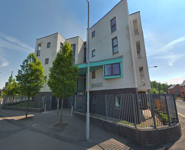 2 Bedroom Flat To Rent In 130 Wenlock Way, West Gorton, Manchester M12