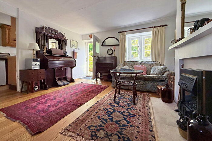 1 Bedroom Terraced House For Sale In High Street, Bathford, BA1