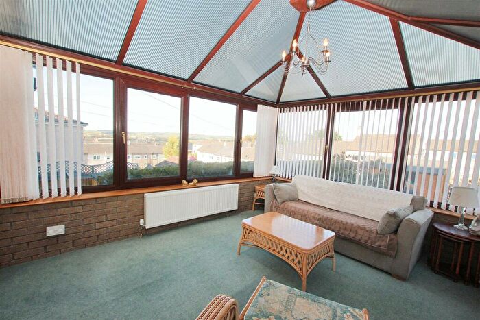 3 Bedroom Terraced House For Sale In Russell Road, Lanark, ML11